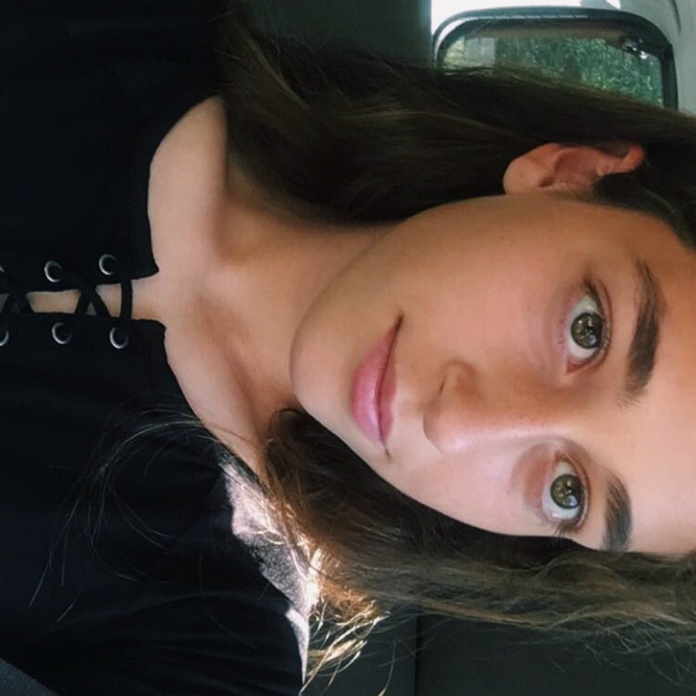 Meet your Posher, Gabby