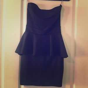 Forever 21 Peplum Tube Top Dress M