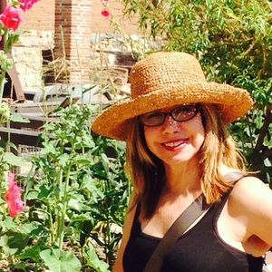 Meet your Posher, Camille