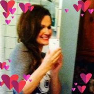 Meet your Posher, Kelly