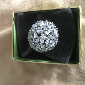 Gorgeous ring!