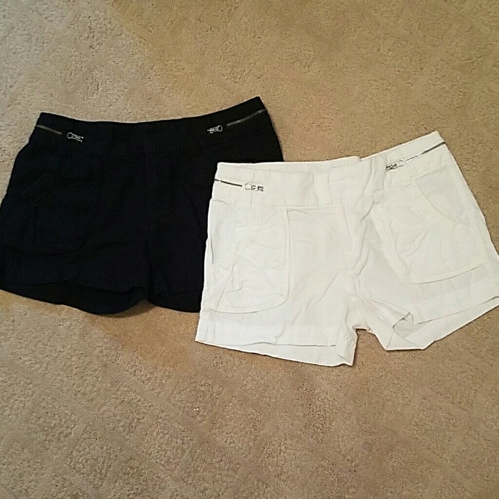 Calvin Klein linen shorts bundle