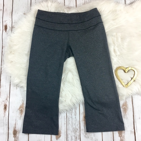 Lucy Pants - Lucy Straight Leg Gray Capri Leggings