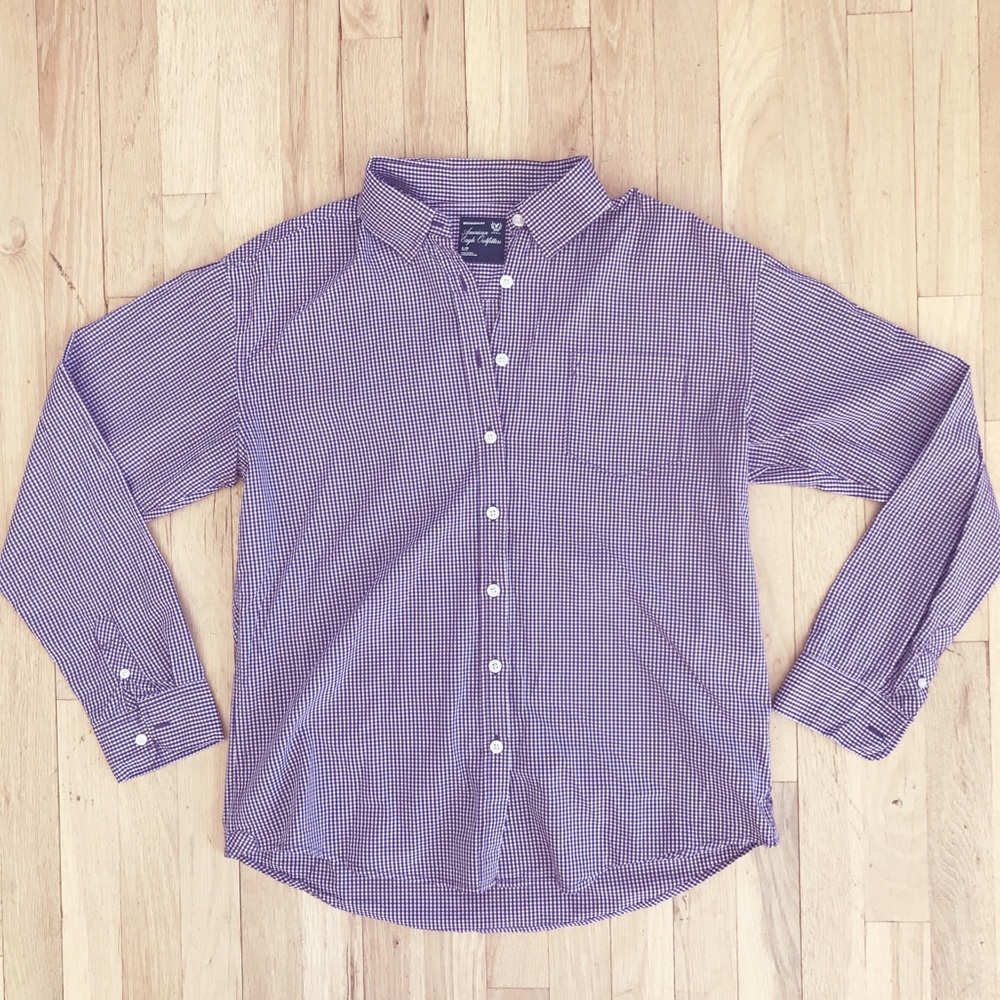 American Eagle Boyfriend Fit Button Down