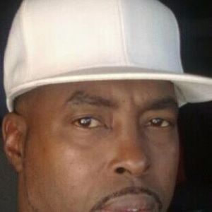 Meet your Posher, Derrick dougie