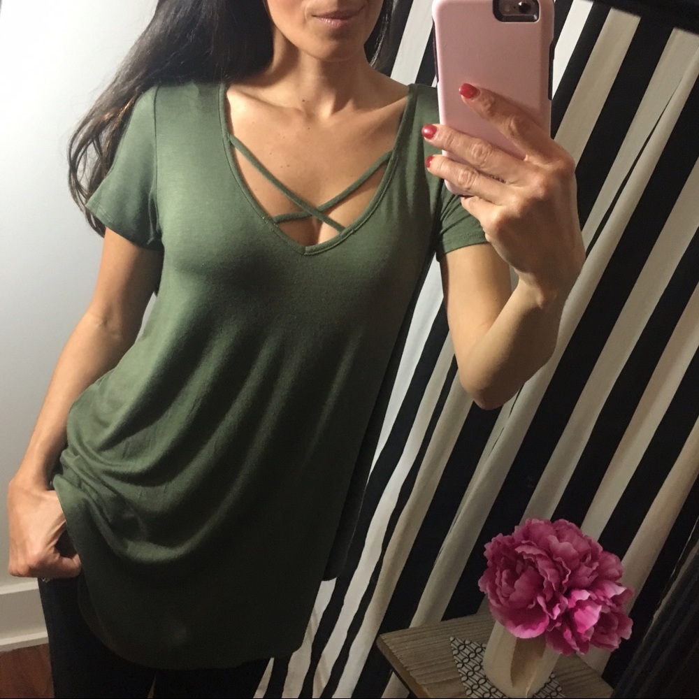 Army green boxy criss cross chest tee