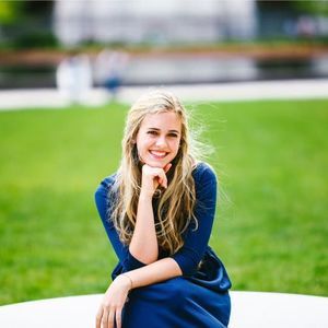 Meet your Posher, Hayley