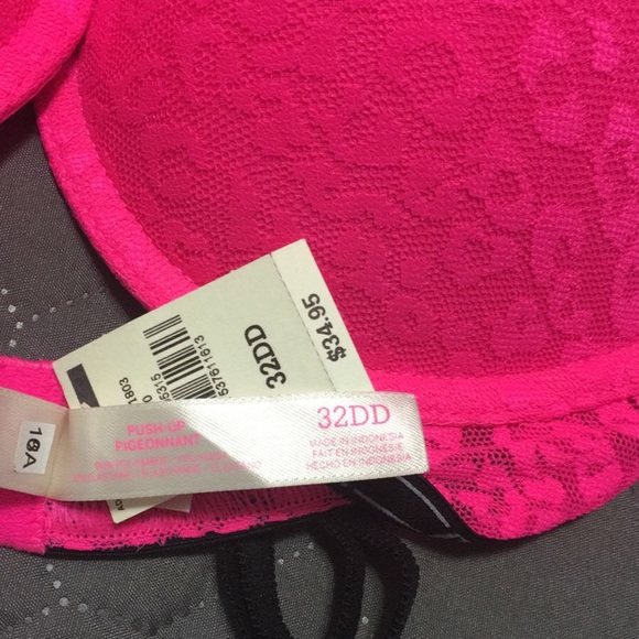 Pink bra - Picture 2 of 2