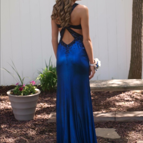 Prom dress! - Picture 2 of 2
