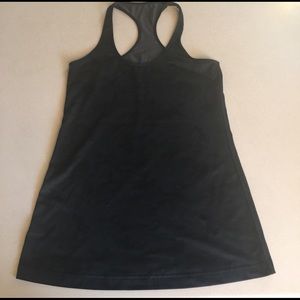 Black lululemon tank