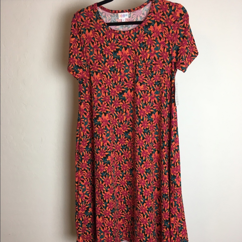 Lularoe Carly
