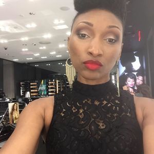 Meet your Posher, Shavonda