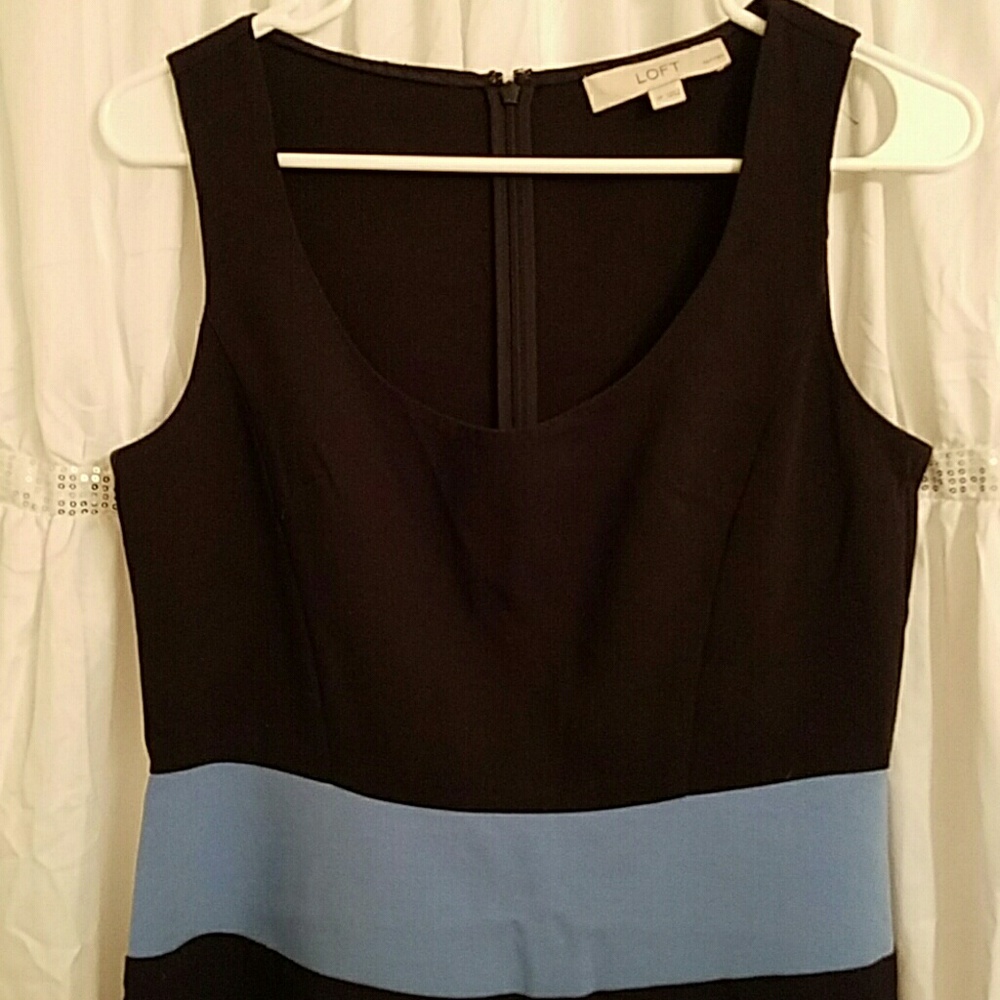 LOFT Flare Dress - Picture 4 of 5