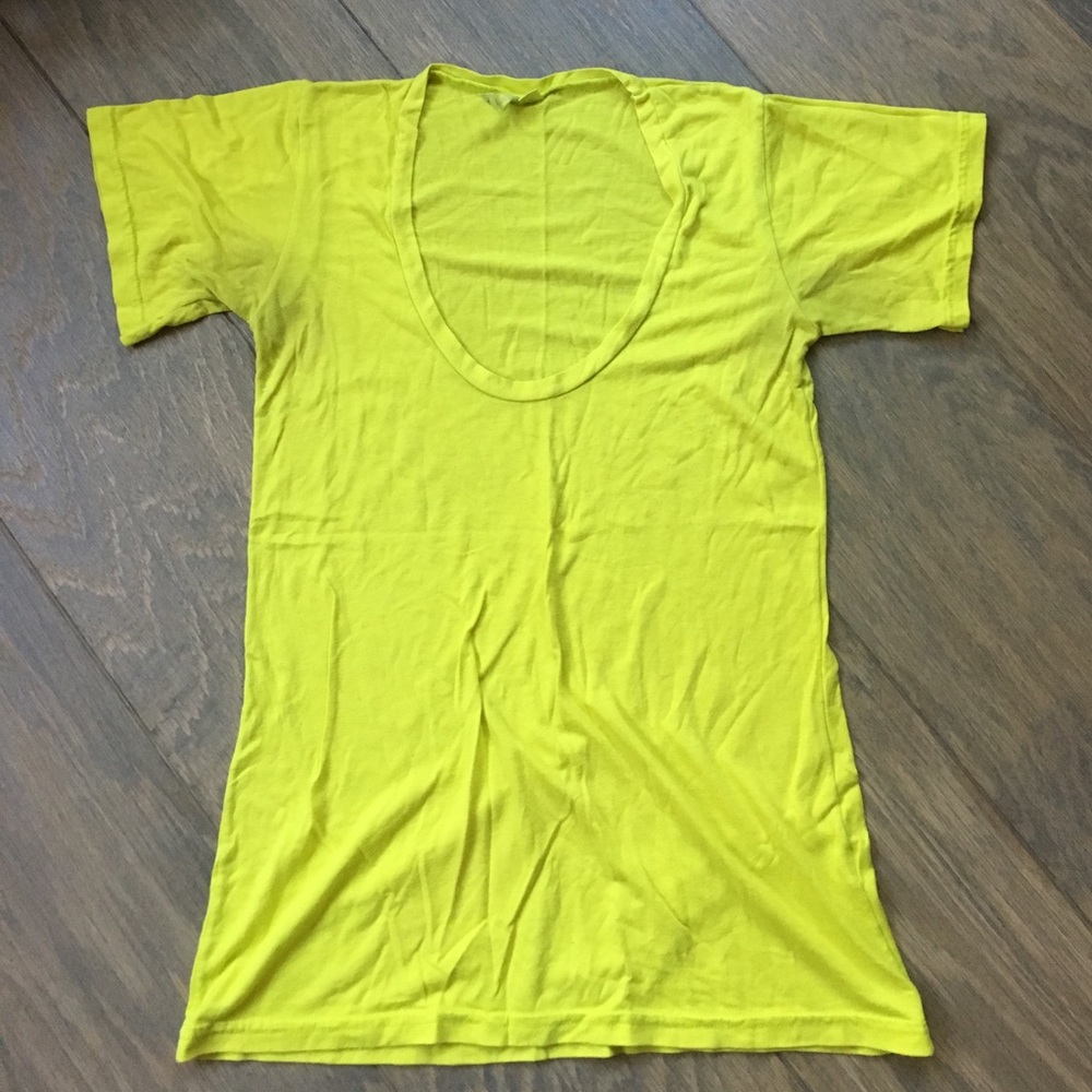 Scoop neck T-shirt