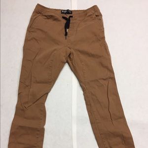 Jogger size 32