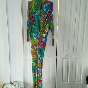 Beautiful long sleeve paisley maxi