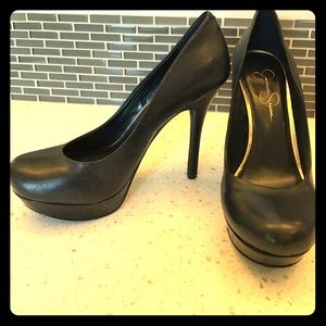 Black Jessica Simpson stiletto pumps
