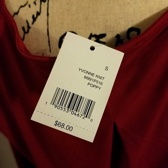 Tahari Red Blouse - Picture 6 of 6