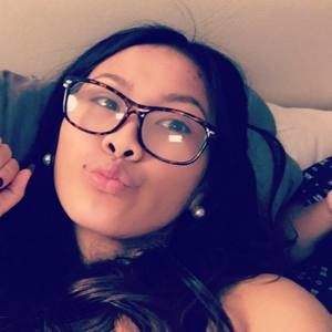 Meet your Posher, Leah