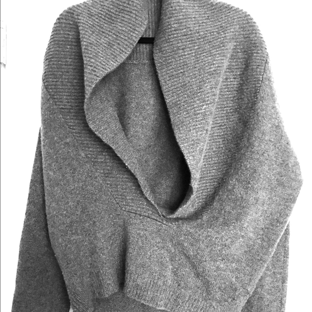 Bui gray wool sweater