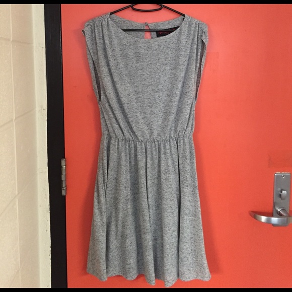Gray Alice + Olivia Dress with open back - Picture 1 of 2
