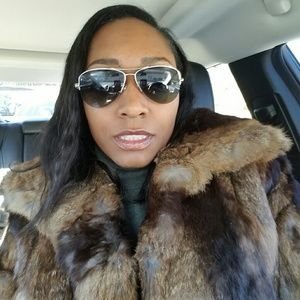 Meet your Posher, Shannon