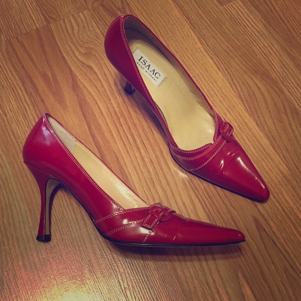 Isaac Mizrahi Red leather pumps 👠