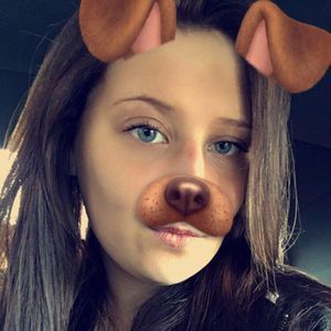 Meet your Posher, Andrea