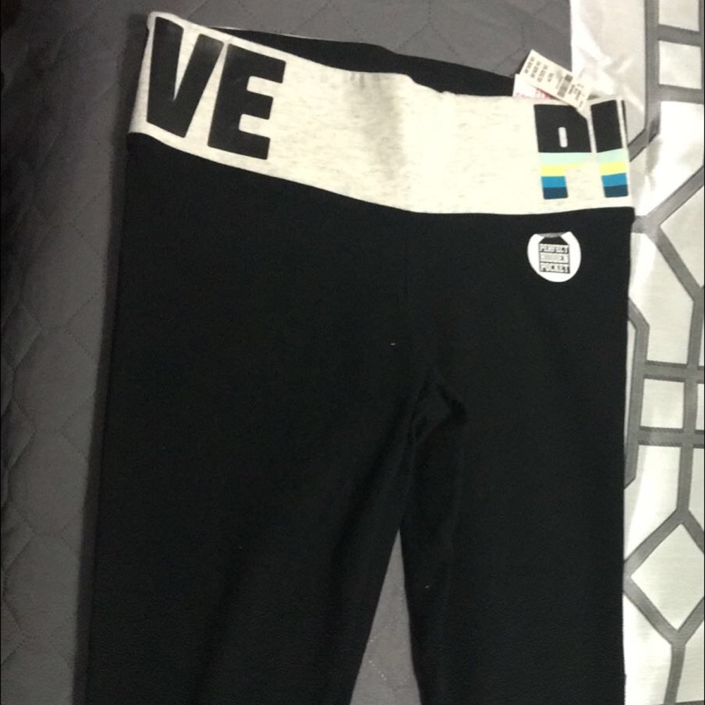 Capri de pink vs flat crop leggings