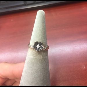 Pandora ring