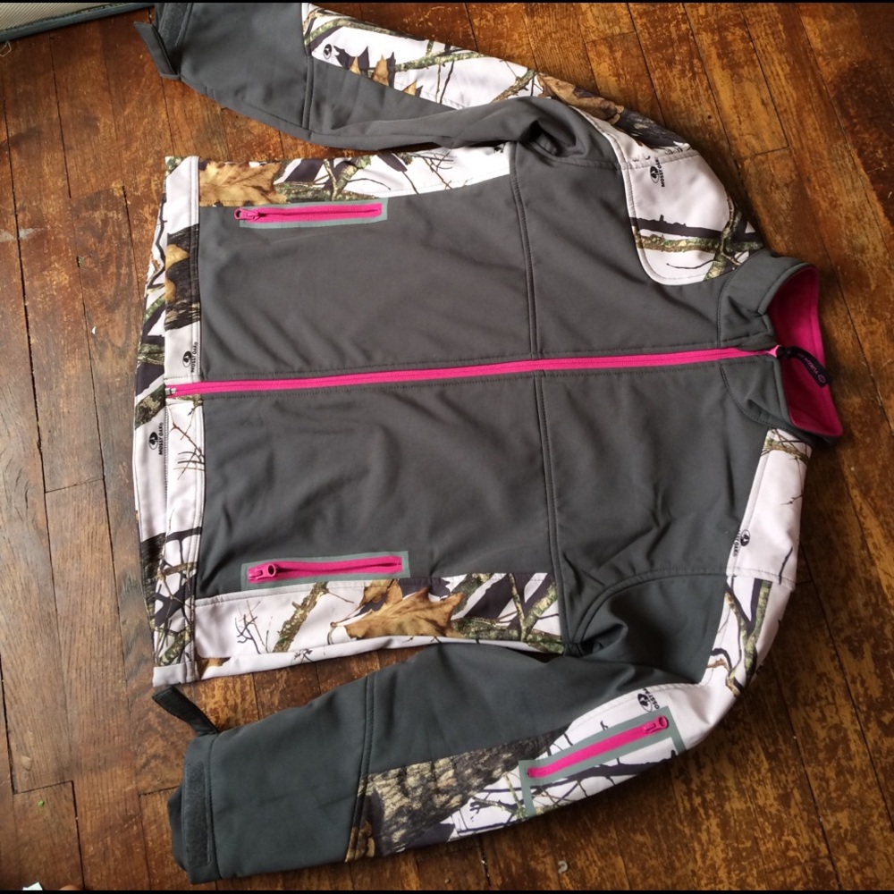 Yukon gear jacket