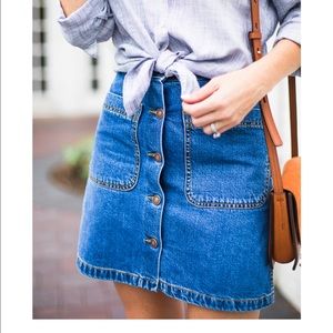 denim skirt with pockets