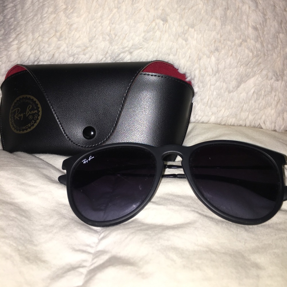 Black Matte Frame Ray-bans