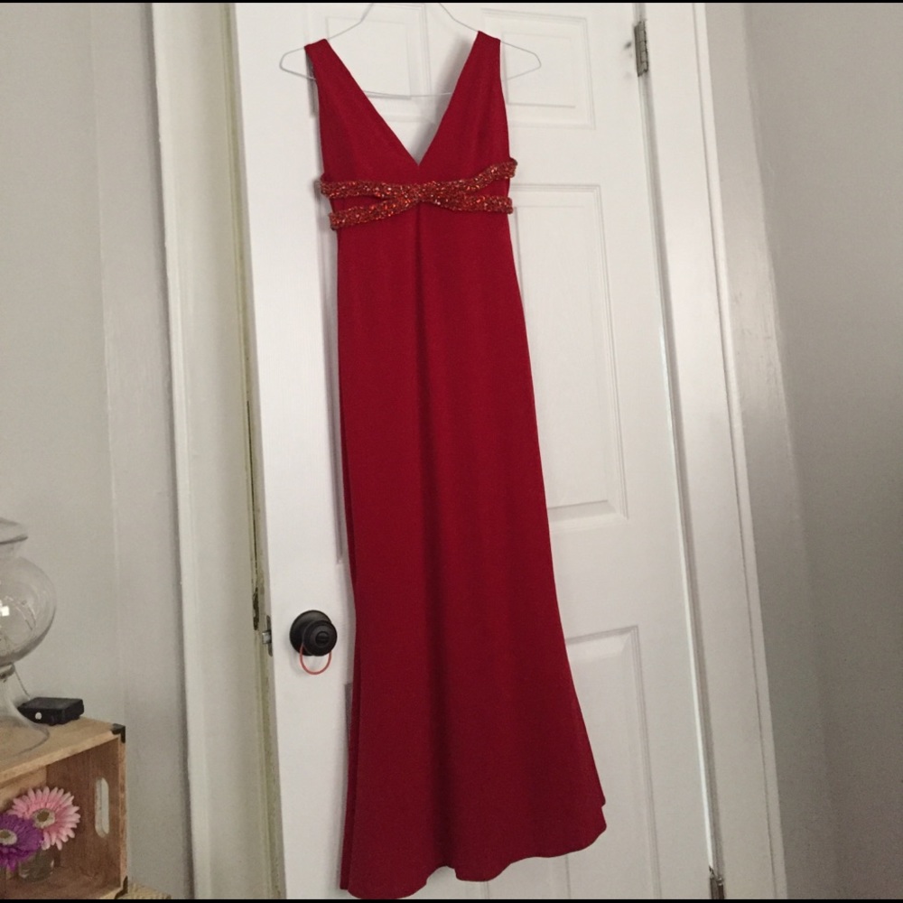 Red prom dress