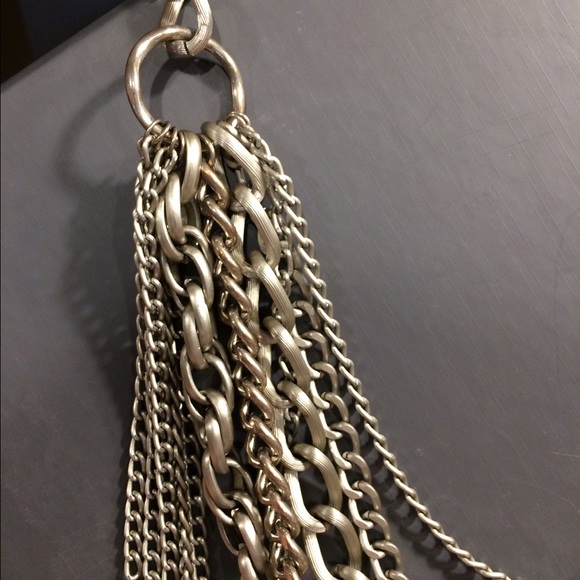 Statement necklace - Picture 2 of 3