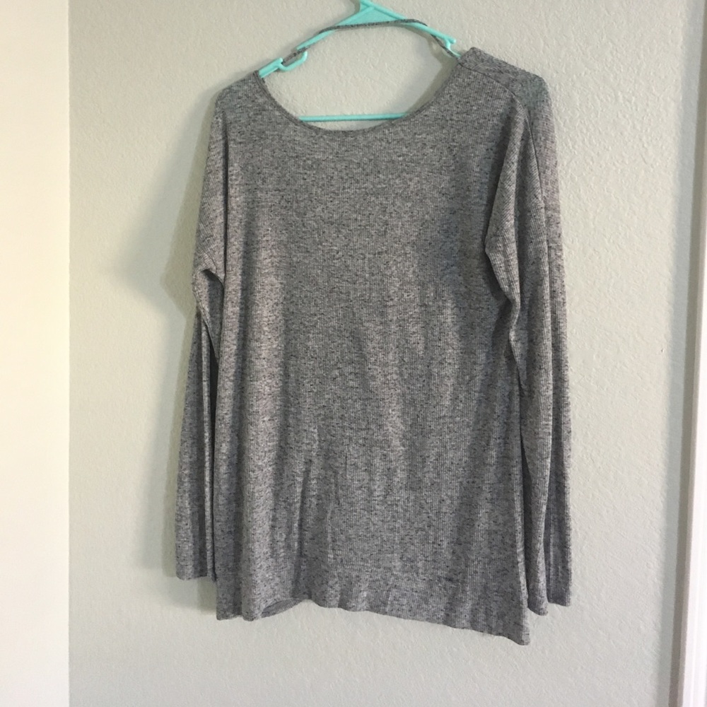 open back knot long sleeve