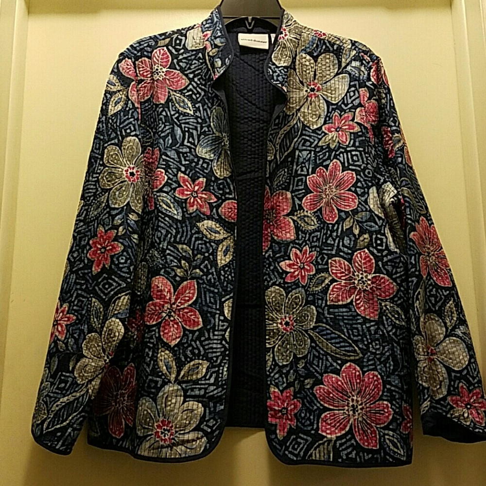Woman's Flower print open jacket