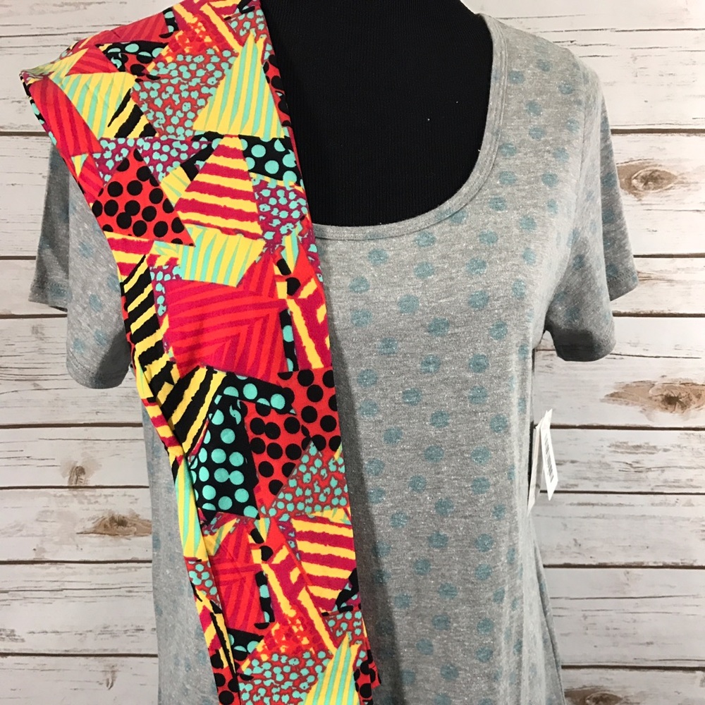 Lularoe NWT XS Classic T and OS legging outfit