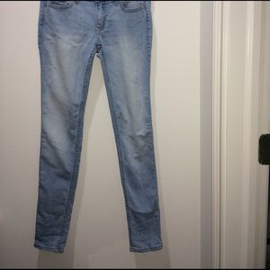 Light washed jeggings