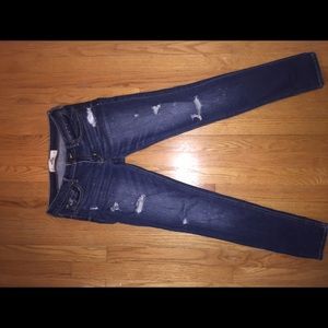 Hollister Low-Rise Distressed Skinny Jeans