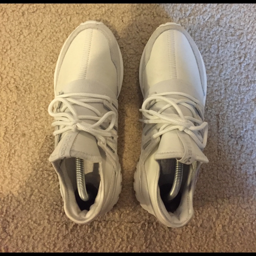 Adidas tubular white size 8 men