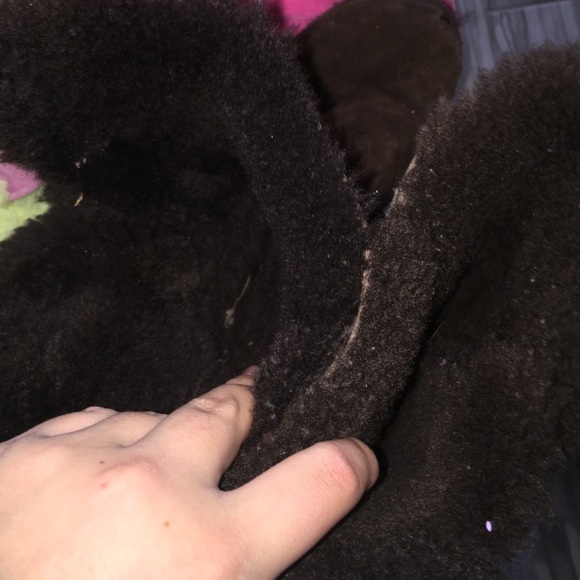 Uggs - Picture 4 of 4