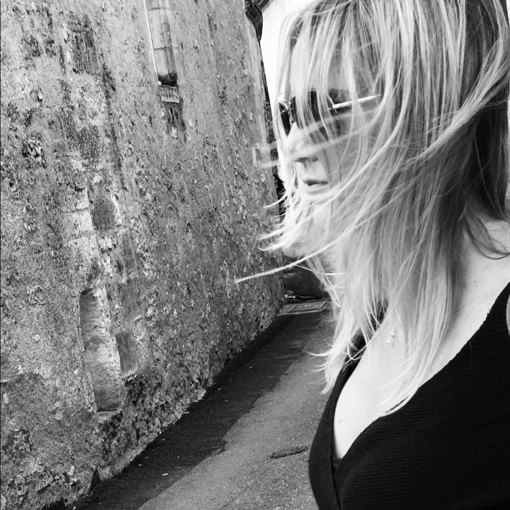 Meet your Posher, Liz