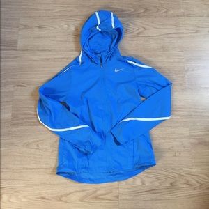 Nike lightweight nylon jacket