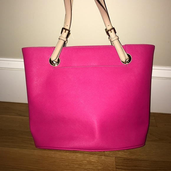 Pink Michael Kors Bag! - Picture 3 of 4