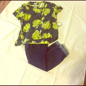 Gap Gray and Lime flowered top