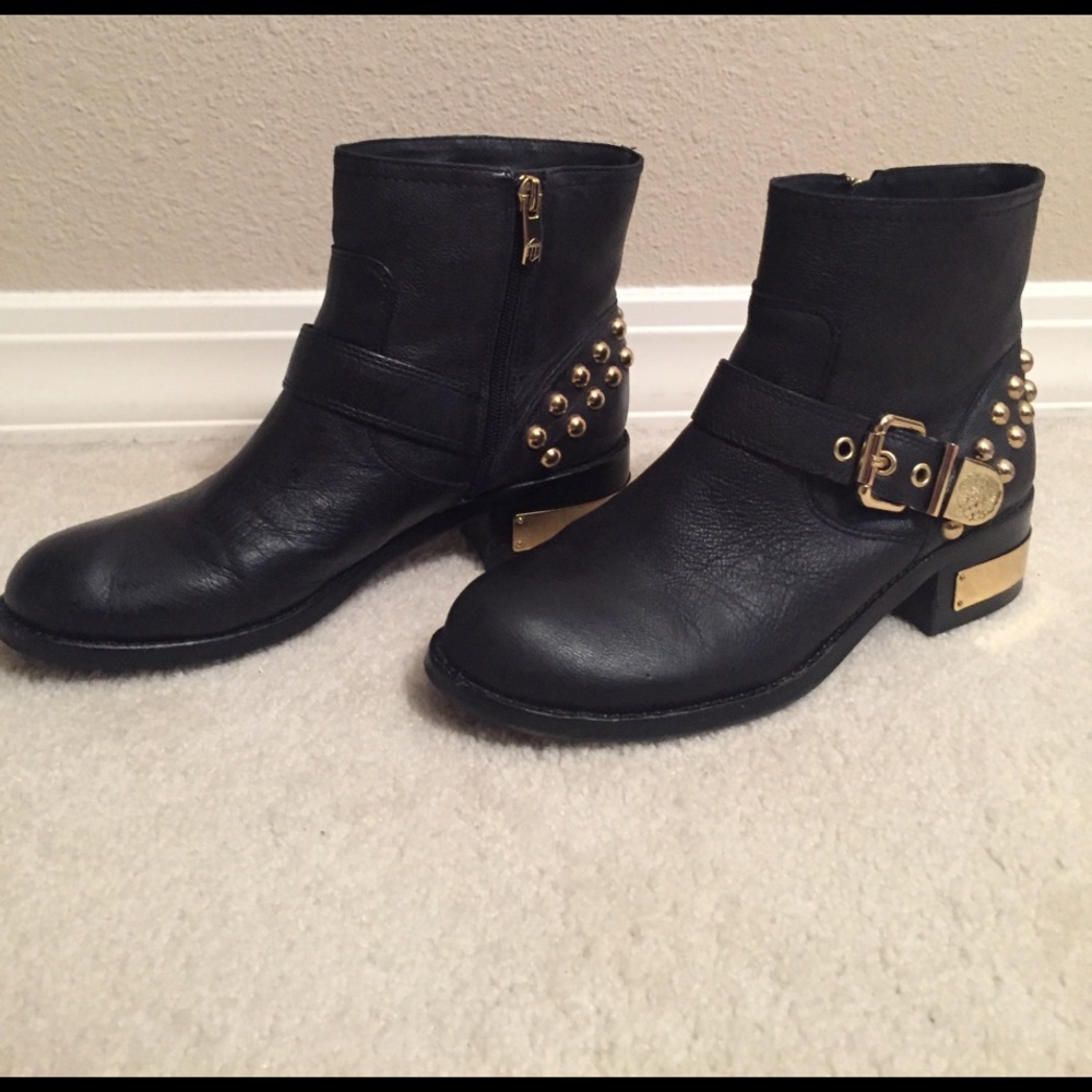 Moto Boots with good detail.