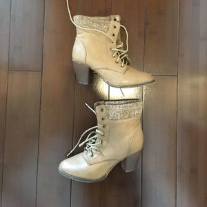 Heeled boots