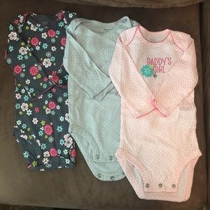 Carter's Long Sleeve Onesies 6 Months