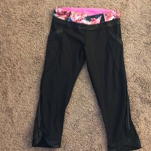Lululemon floral crop leggings